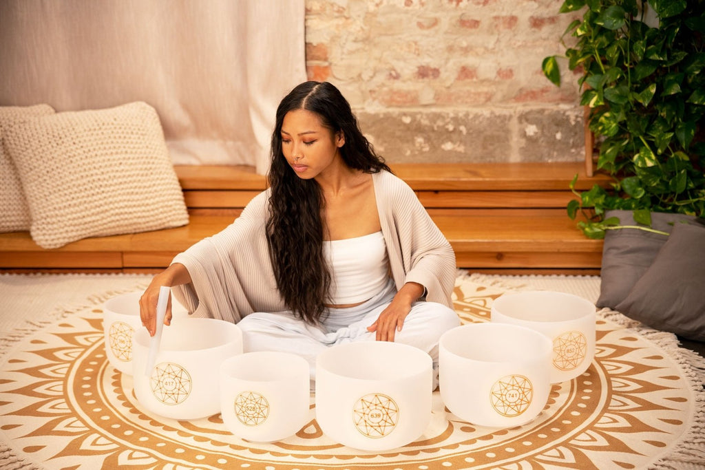 Solfeggio Crystal Singing Bowl Set (396, 417, 528, 639, 741, 852 Hz)